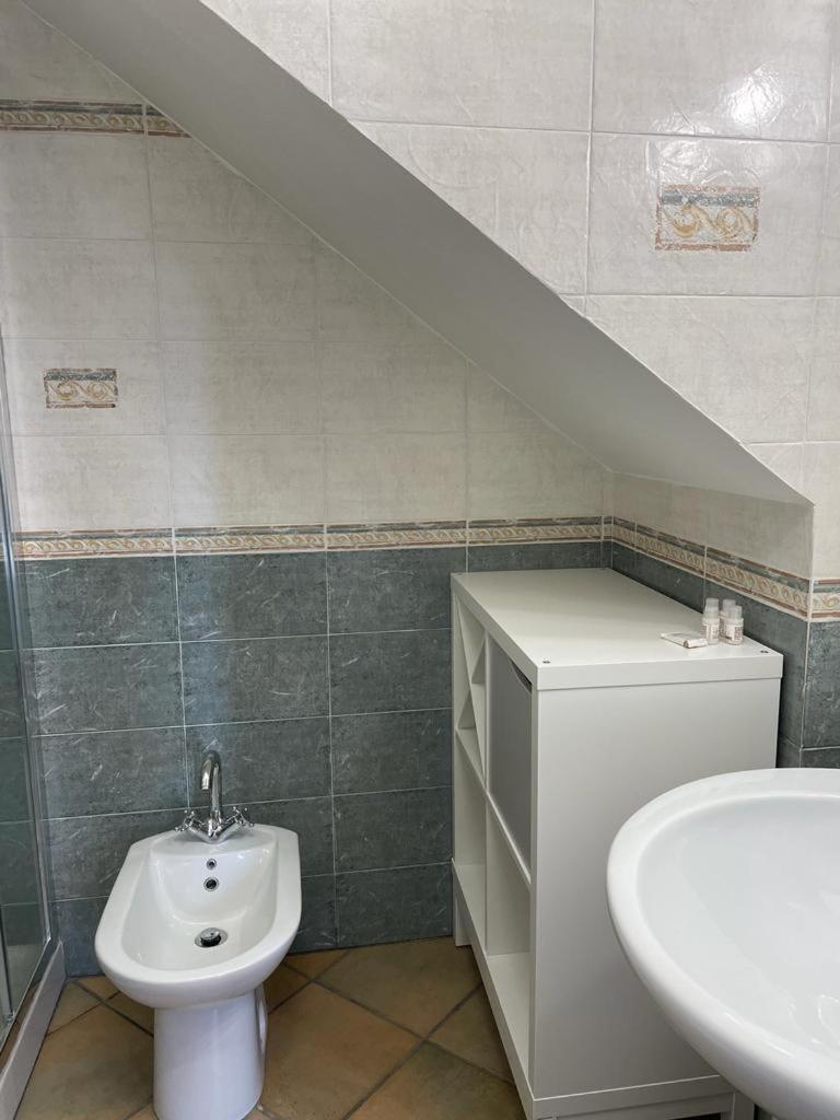 Excellent Rooms Paola'S Olbia Exterior foto